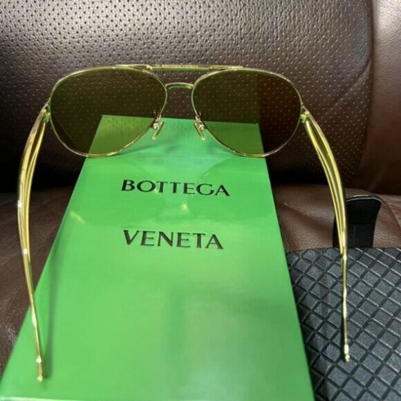 BV1305S Gold Tea Lens Aviator Eyewear - Picture 2 of 6